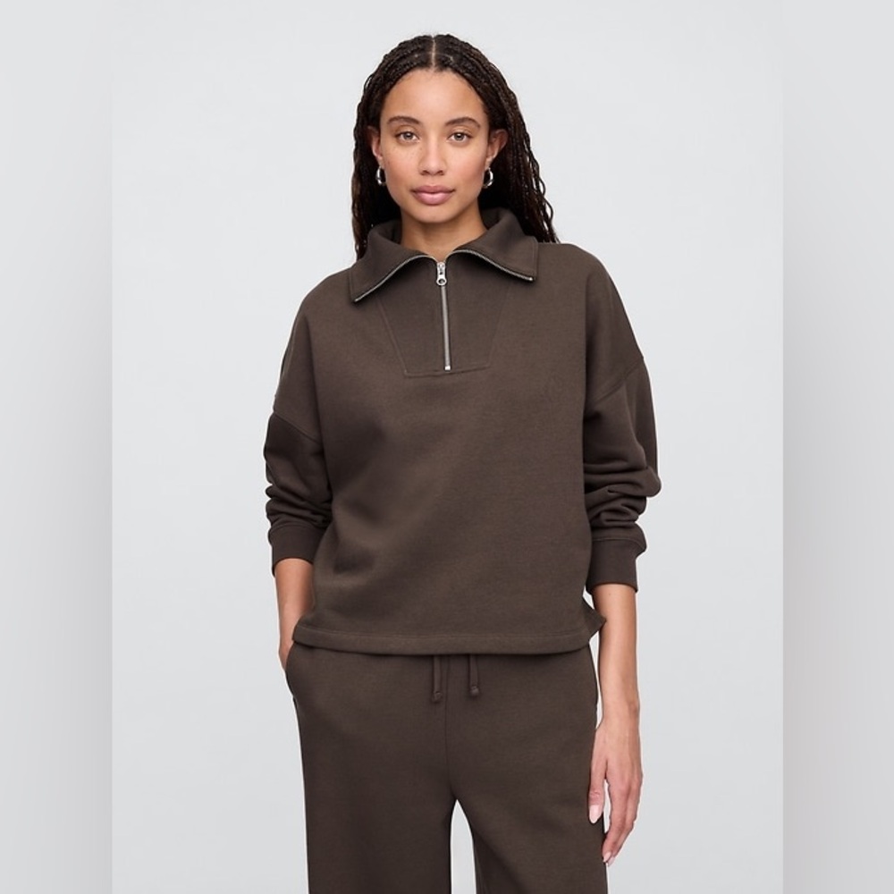 Gap Oversized Quarter-Zip Sweatshirt